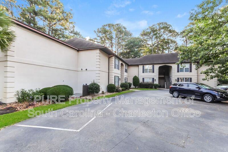 208 Pipers Ln #208 - Photo 2 of 22