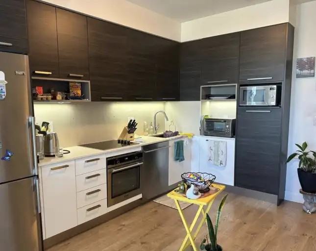 36 Park Lawn Rd #1506 - Photo 3 of 12