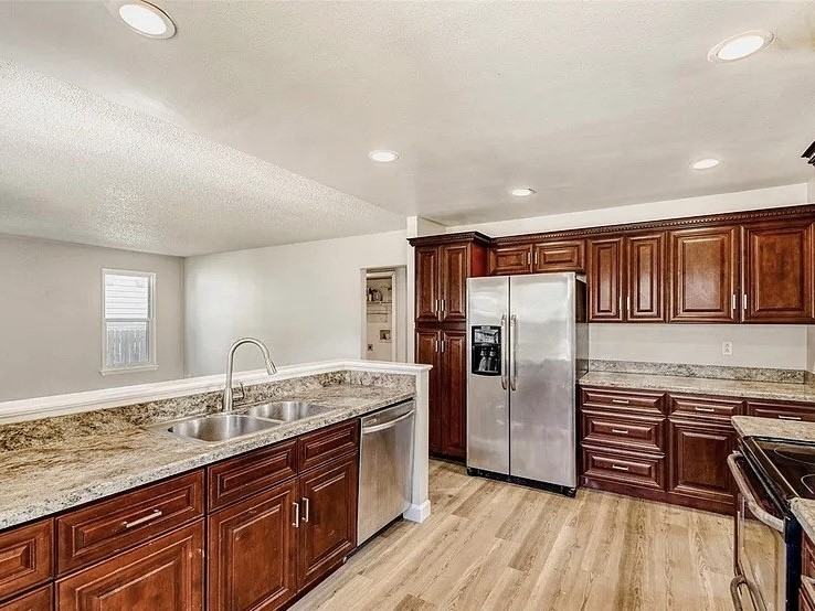 12222 N Ivanhoe Cir #NA - Photo 4 of 15