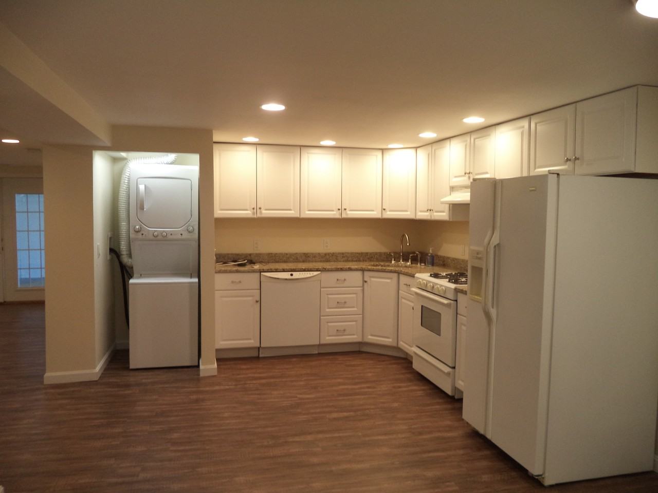 387 Main Street ##1 - Photo 3 of 11