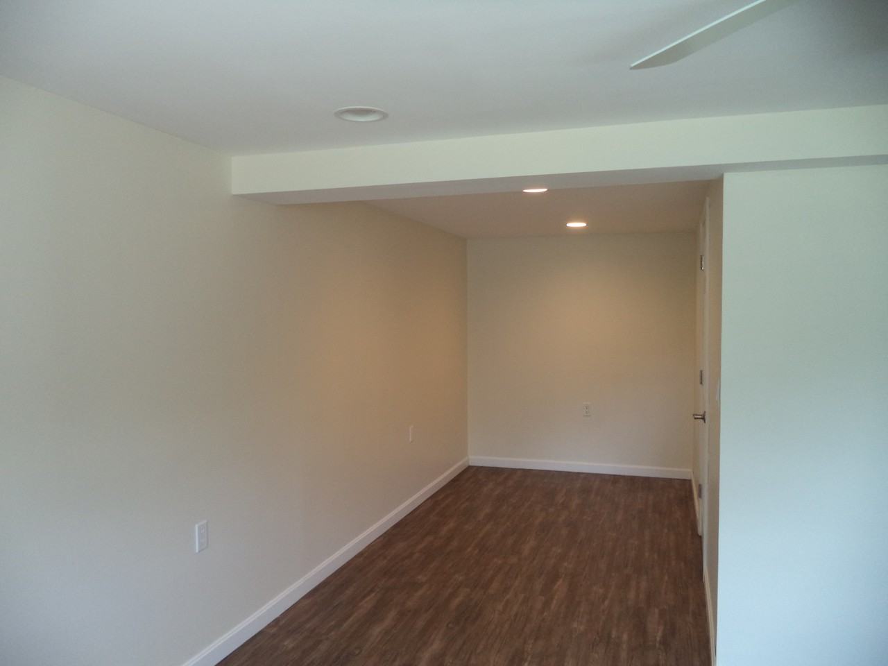 387 Main Street ##1 - Photo 6 of 11