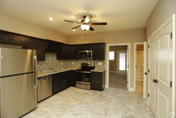 2164 Sw Timbertrace Ln - Photo 5 of 20