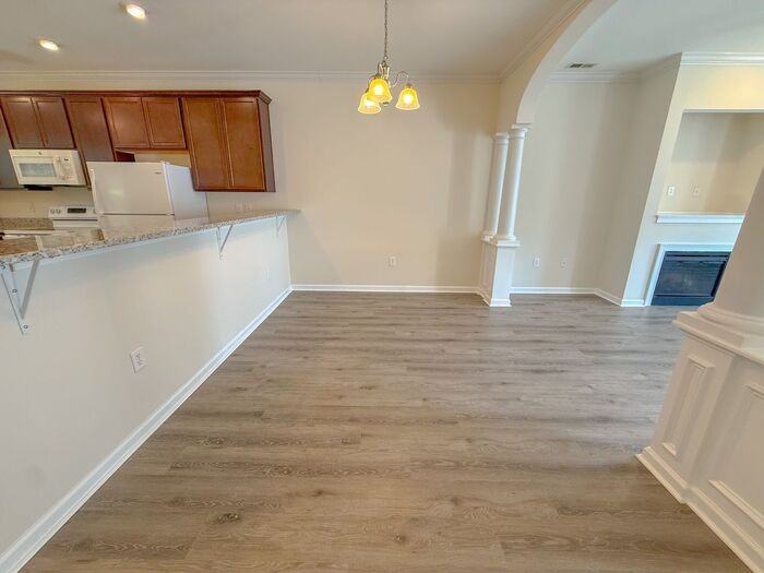 216 Maynard Summit Way - Photo 3 of 12