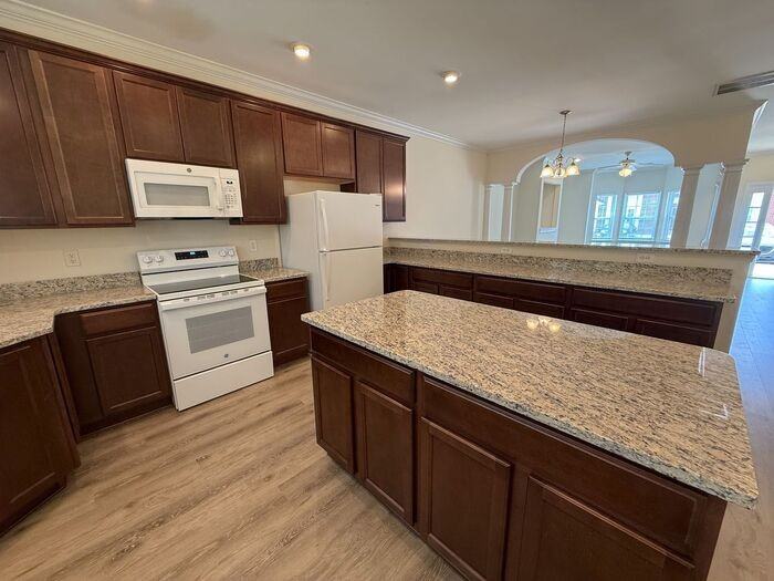 216 Maynard Summit Way - Photo 6 of 12