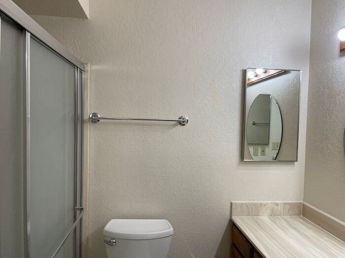 716 N Hayden Dr - Photo 7 of 15