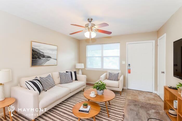 4113 N Sylvania Ct - Photo 6 of 15