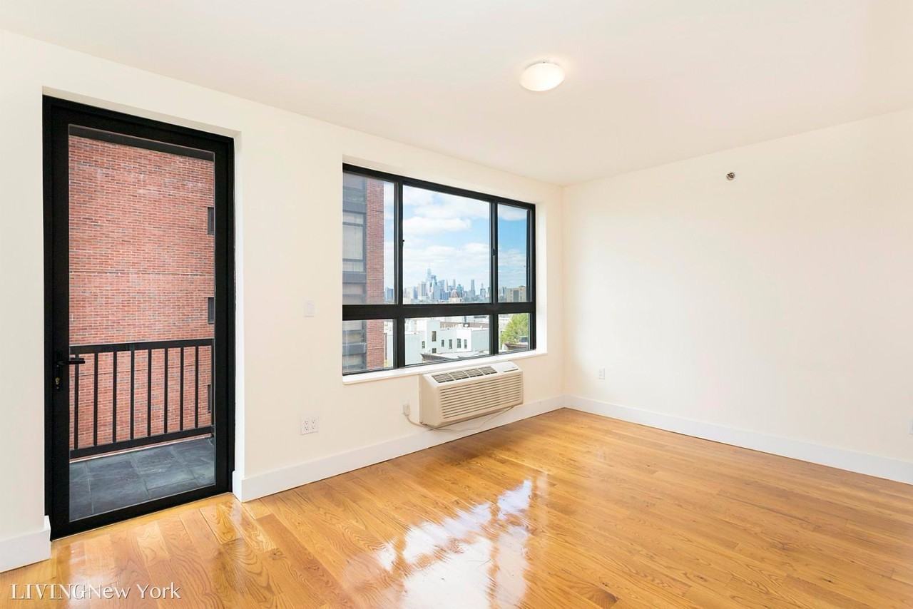 572 5th Ave #4D - Photo 6 of 7