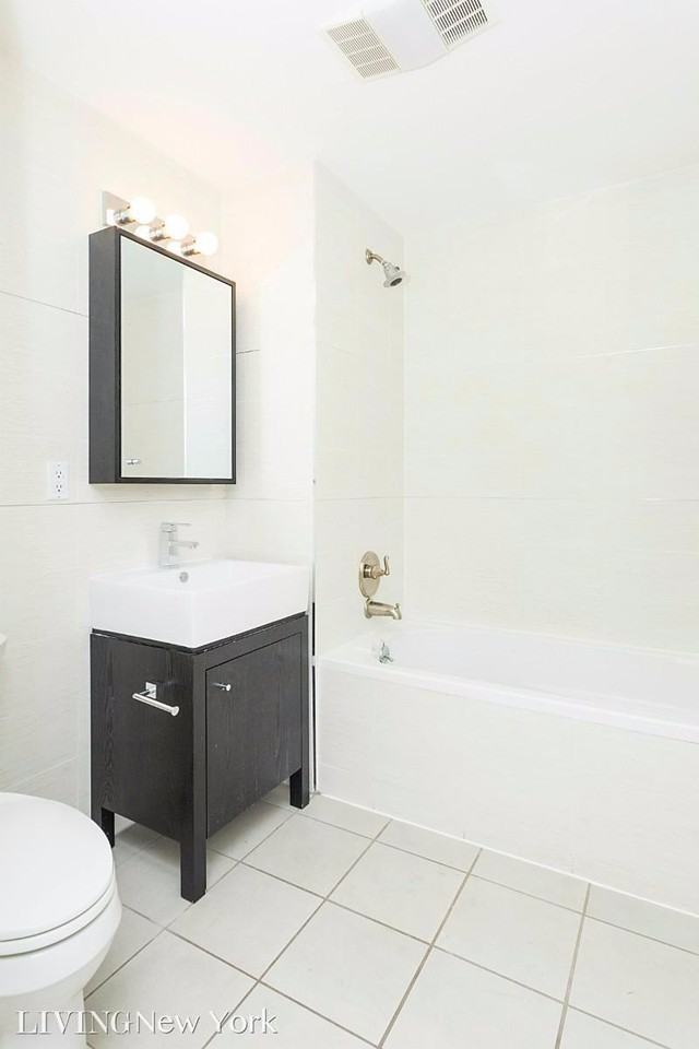 572 5th Ave #4D - Photo 7 of 7