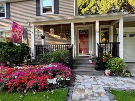 featured image of 50 Greenview Dr