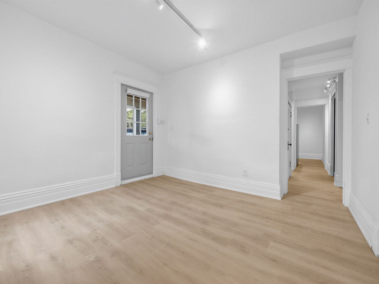 127 Indian Road #1B - Photo 7 of 10