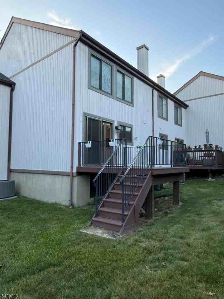 13229 Dell Pl #229 - Photo 3 of 28