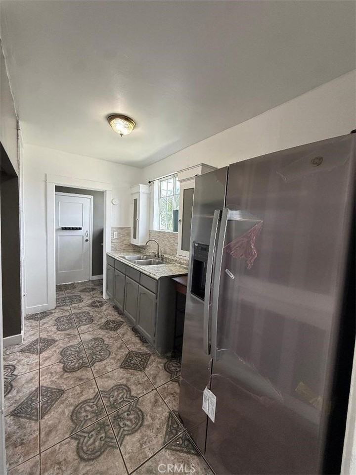 9510 Kalmia St #A - Photo 7 of 18