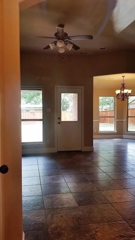 2675 Roger Williams Dr - Photo 5 of 22