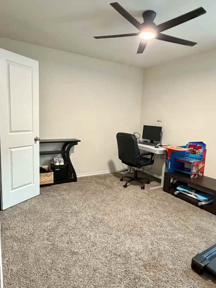 3909 Kipling Dr - Photo 3 of 13