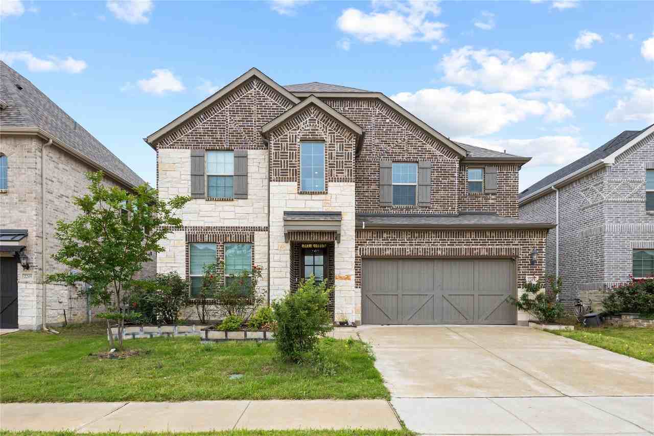 2213 Cherrybark Trl - Photo 2 of 25