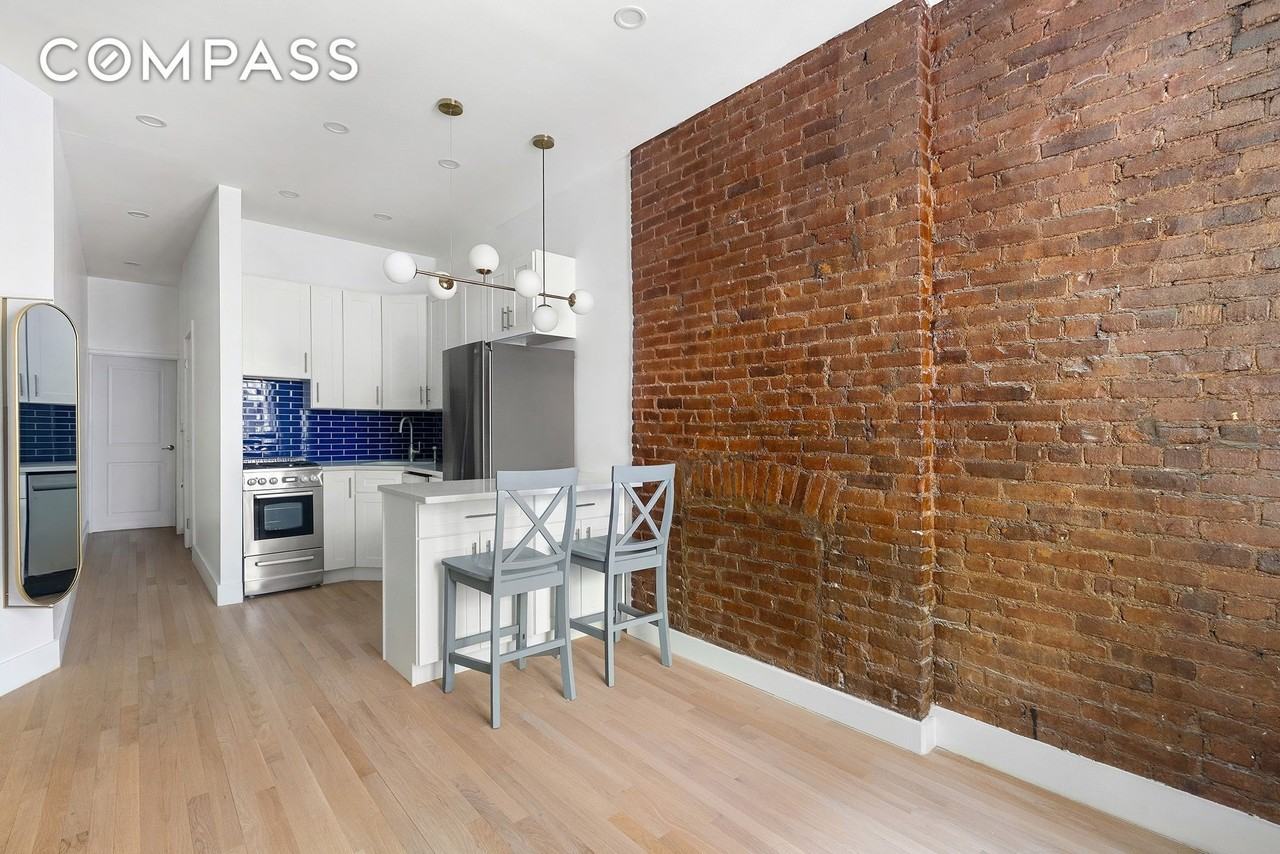 152 E 83rd St #1D - Photo 5 of 12