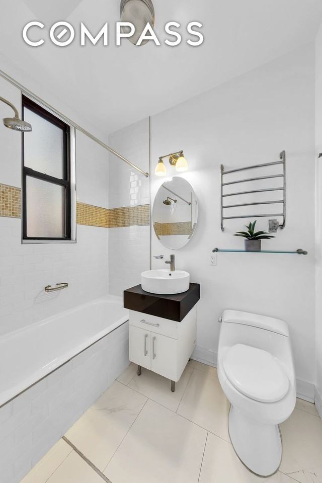 55 W 95th St #PH - Photo 6 of 11