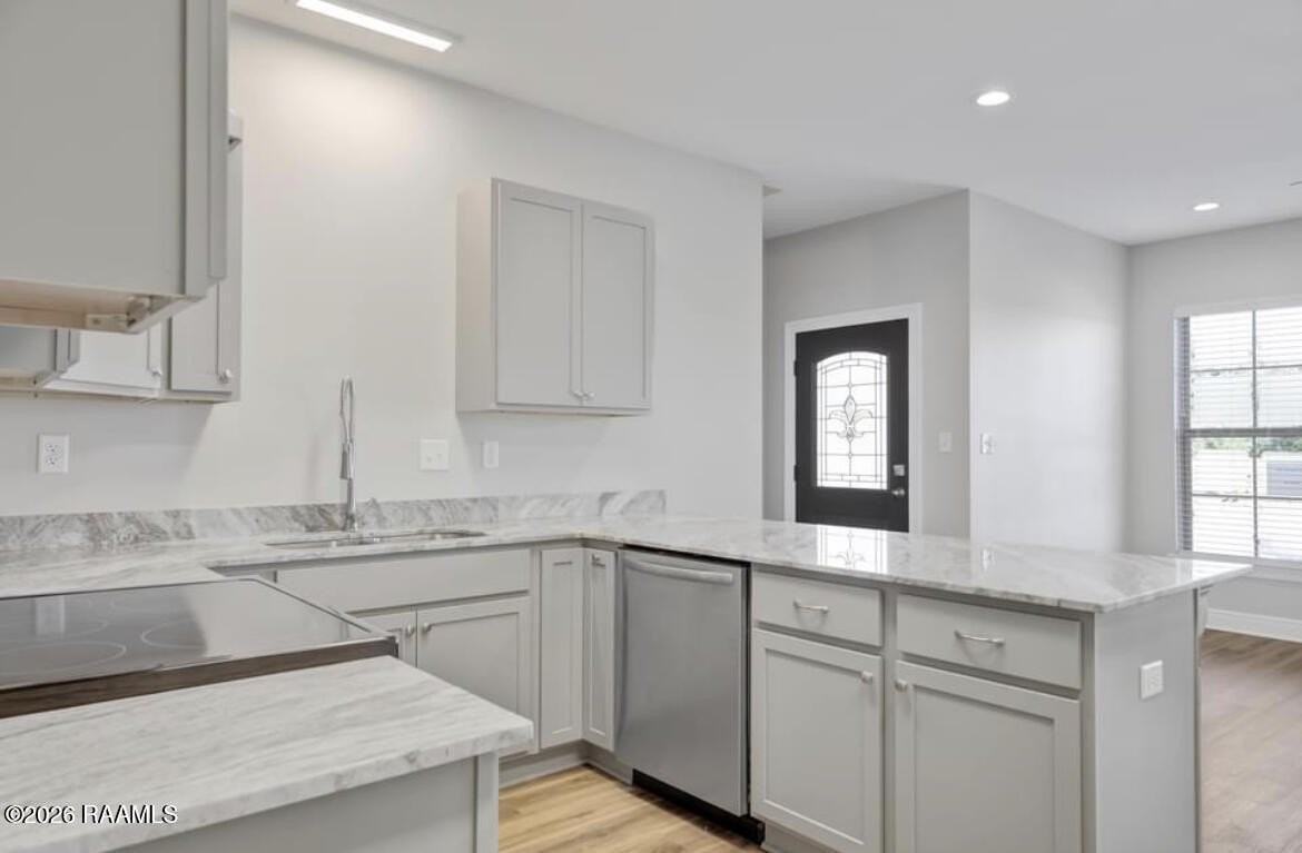139 Iberia St #G - Photo 5 of 20
