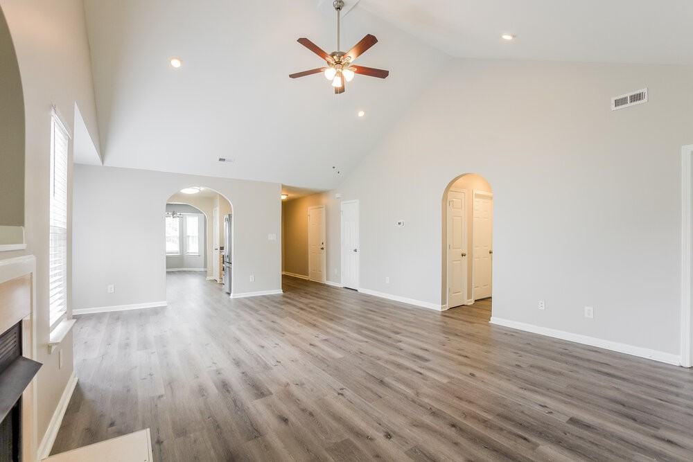6423 Nevin Glen Dr - Photo 5 of 16
