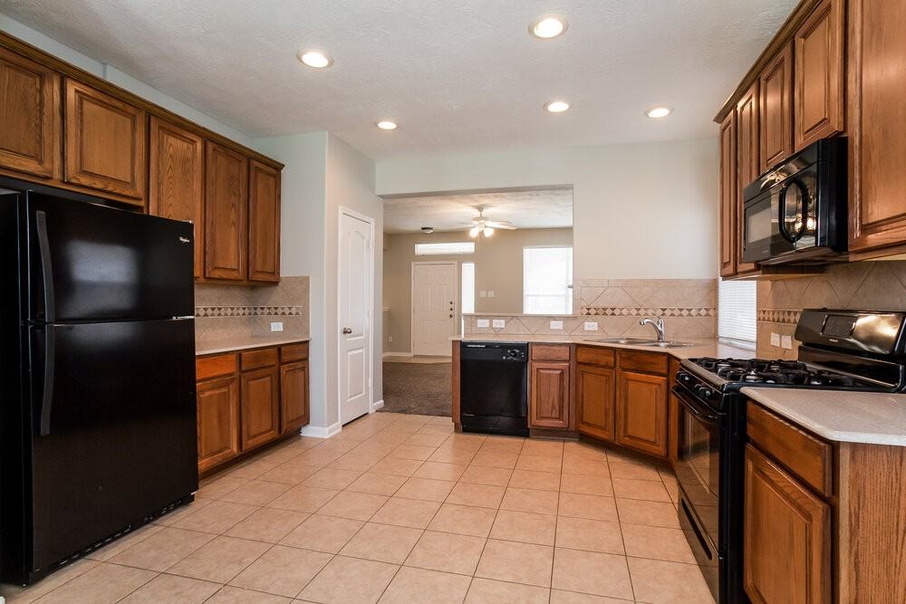 17251 Mitchell Pass Ln - Photo 6 of 15