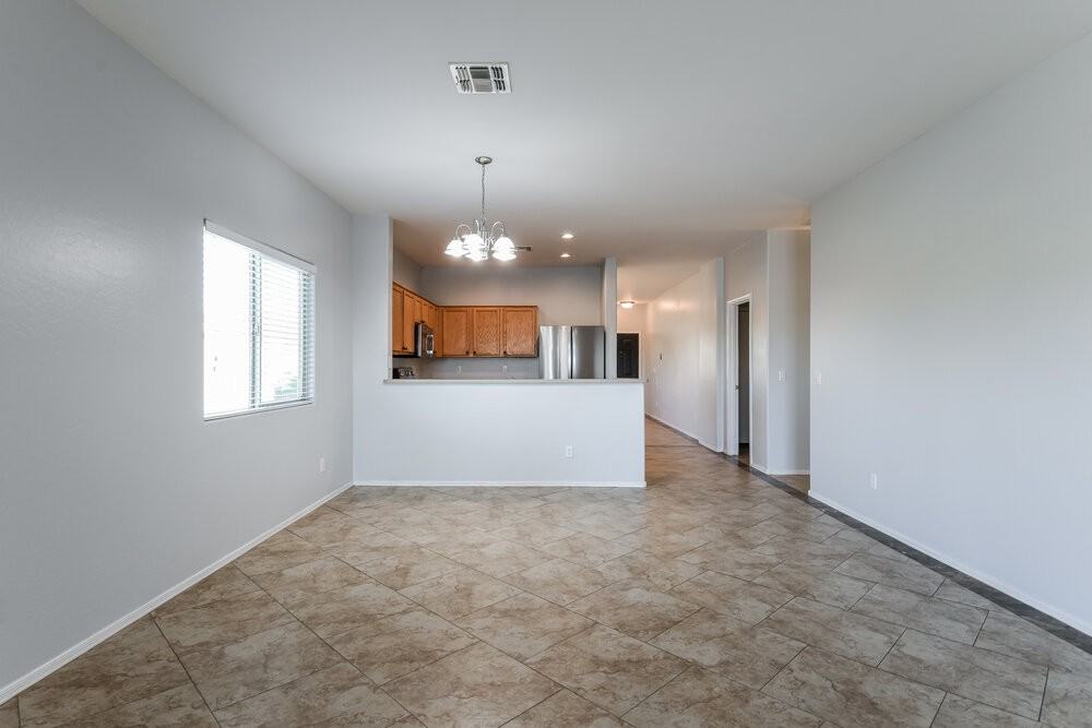 3761 W Eastman Ct - Photo 5 of 16