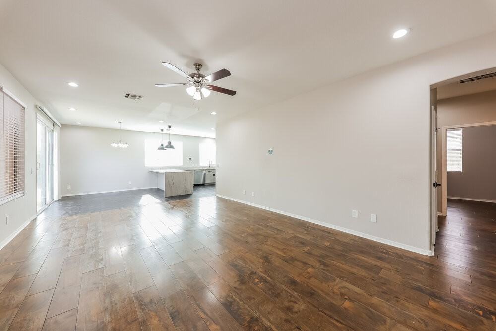 9451 W Ross Ave - Photo 3 of 16