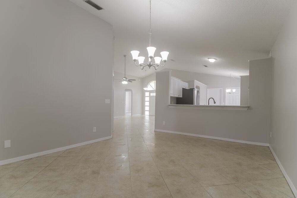 1023 Kelly Creek Cir - Photo 6 of 16