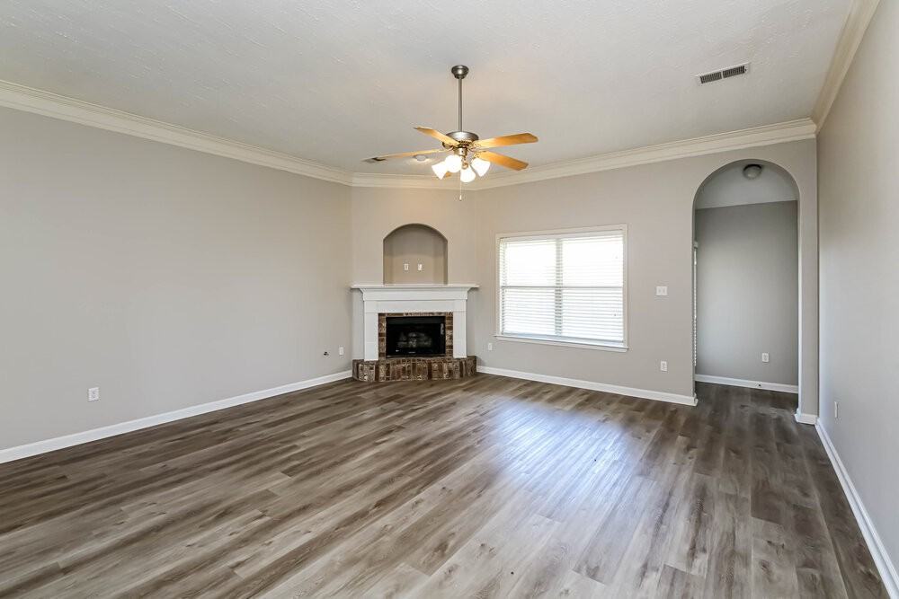 4187 Destin Dr - Photo 4 of 16