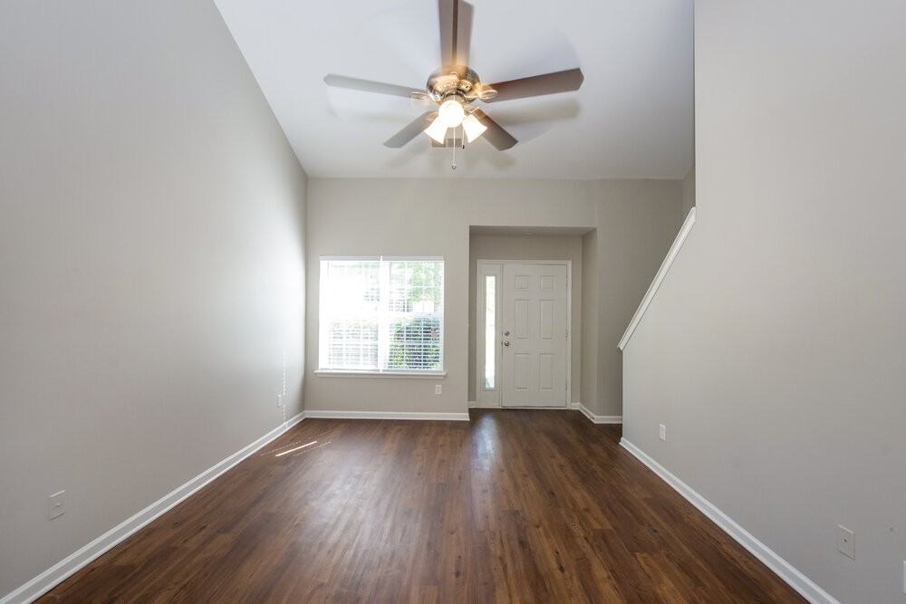 5929 Brookfield Pointe Dr - Photo 5 of 17
