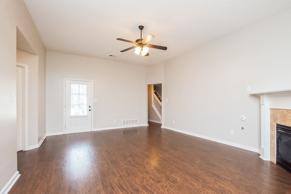 4313 Genevieve Dr - Photo 2 of 14