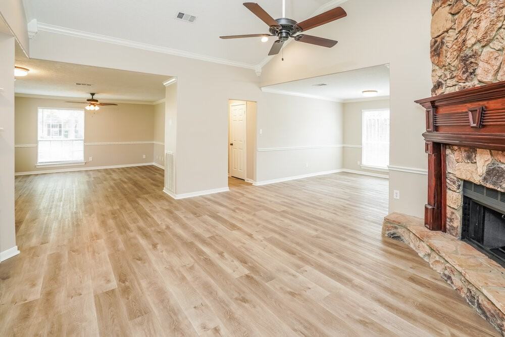 17311 Modbury St - Photo 4 of 16