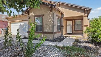 featured image of 581 Summer Garden Way
