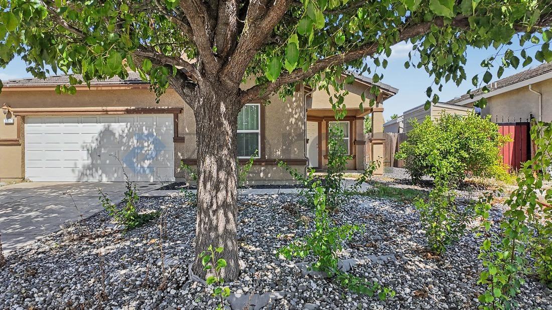 581 Summer Garden Way - Photo 7 of 49