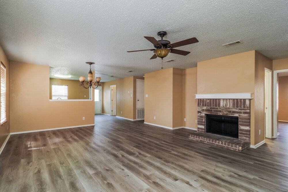 5213 Bedfordshire Dr - Photo 3 of 16