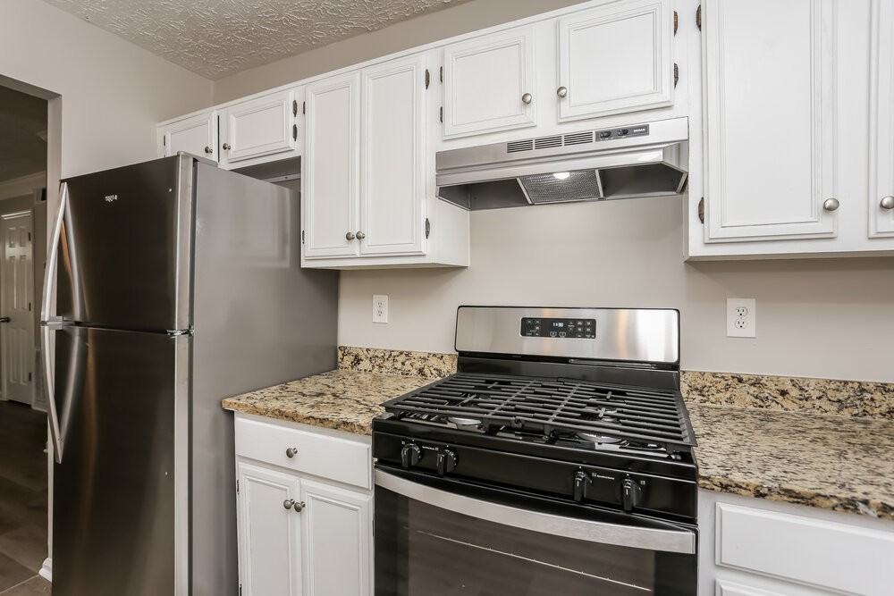 1343 Ling Dr - Photo 7 of 16