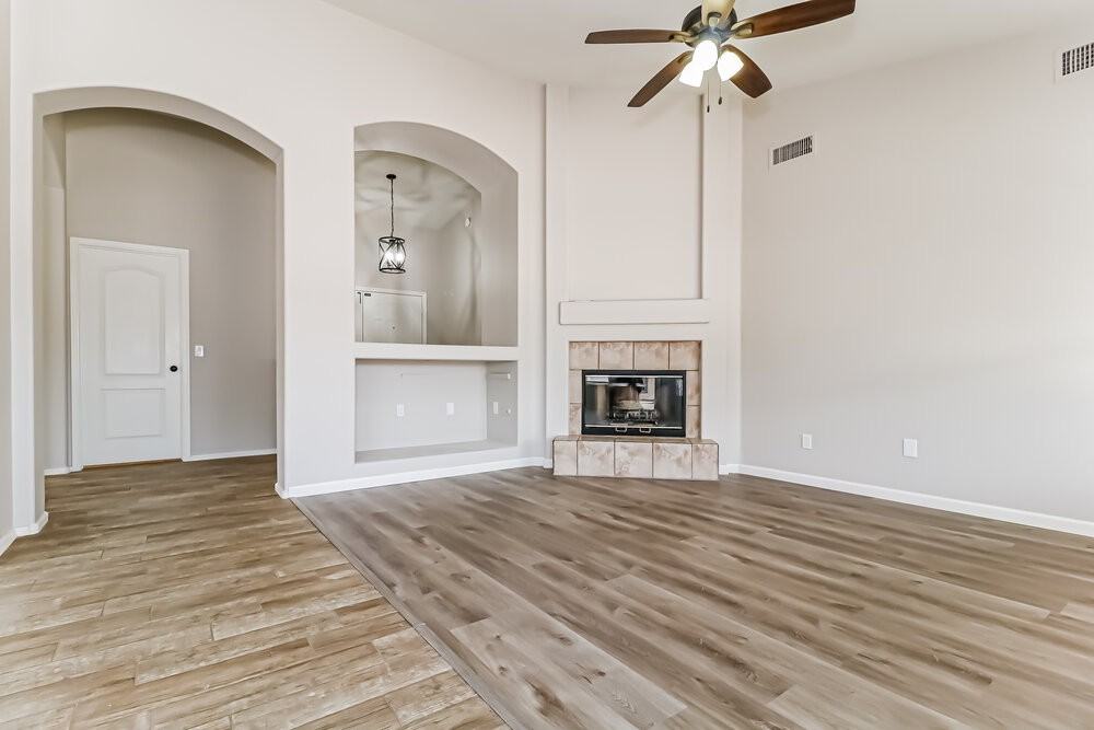 17205 N Chance Dr - Photo 4 of 16