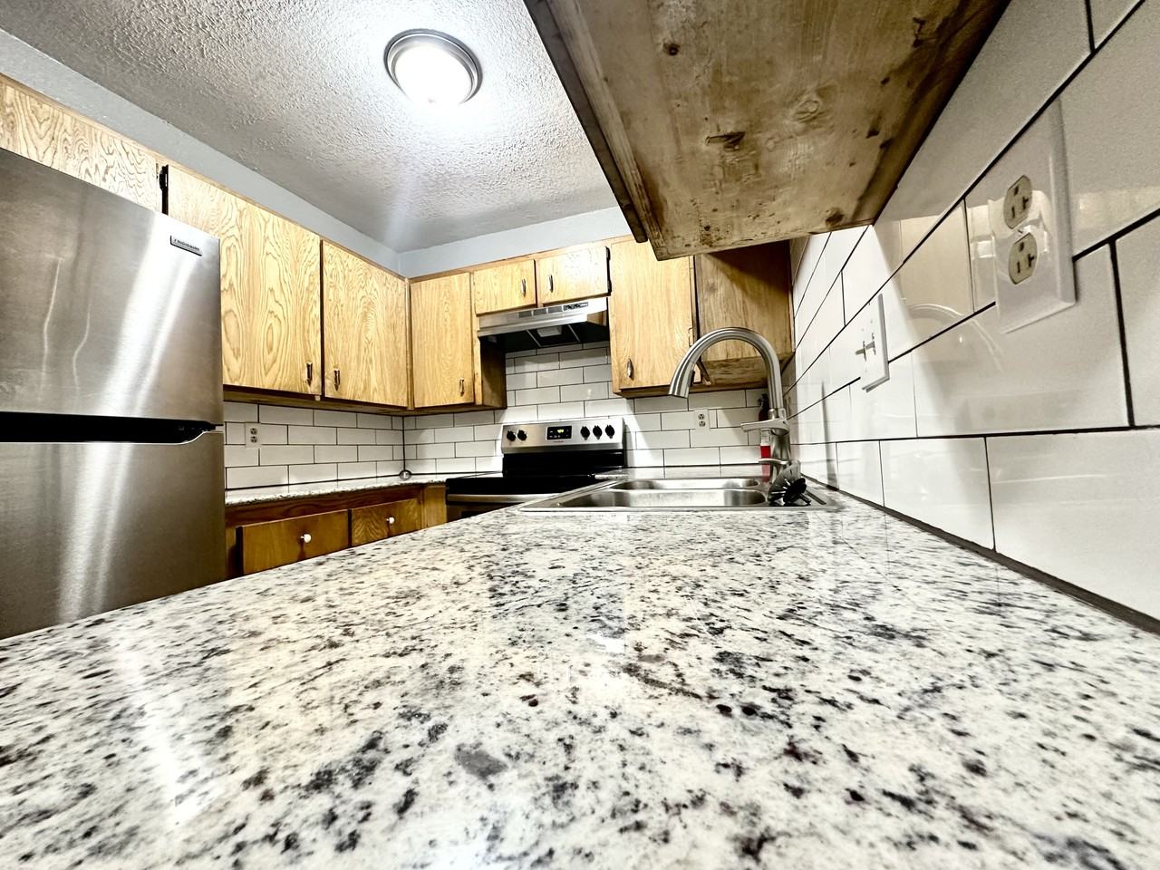 2107 Hinkle Ave #C - Photo 6 of 11