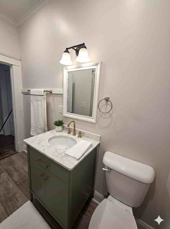 153 S Guerry St #A - Photo 5 of 6