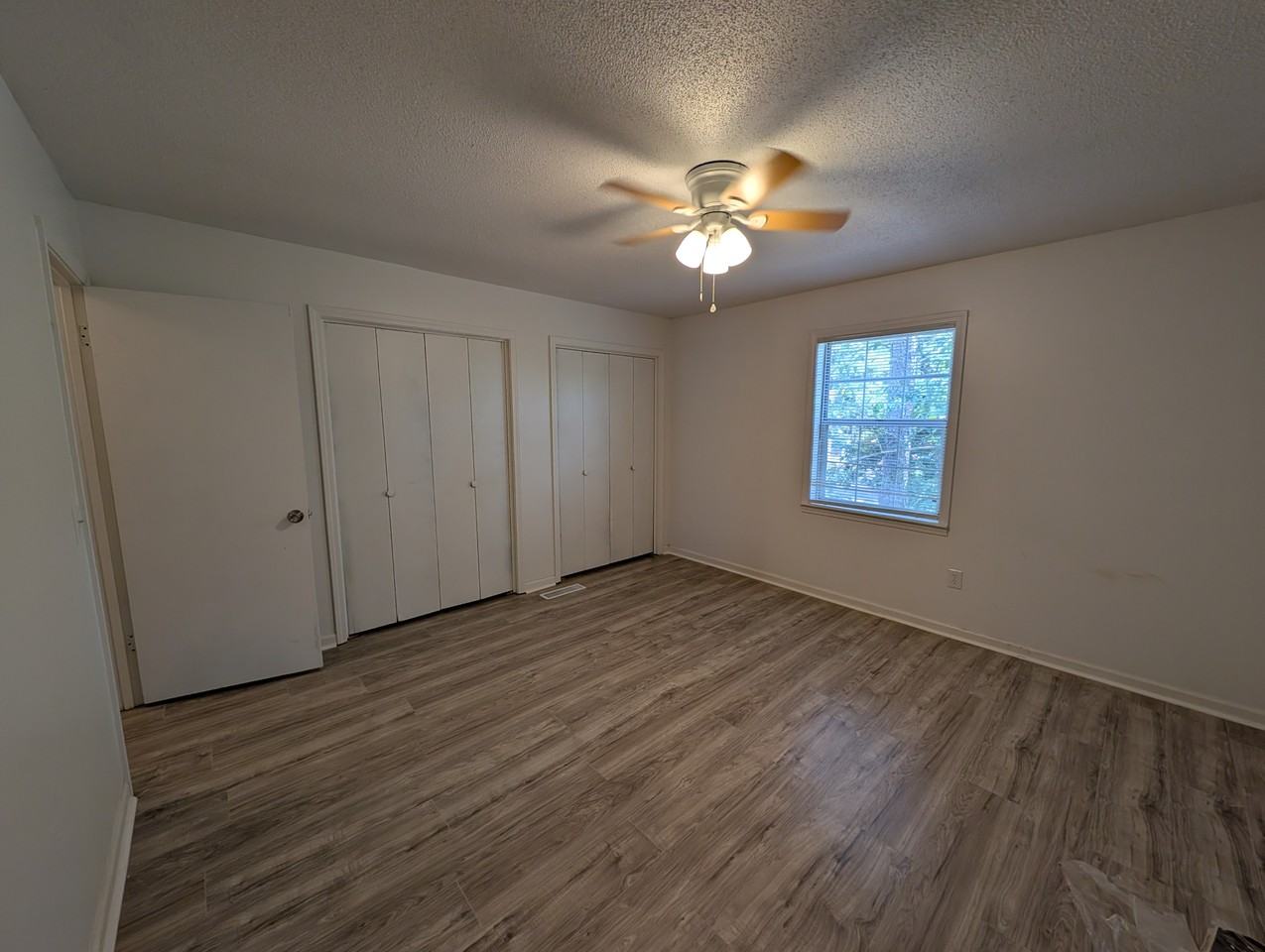 116 Edgefield Rd #1 - Photo 5 of 6