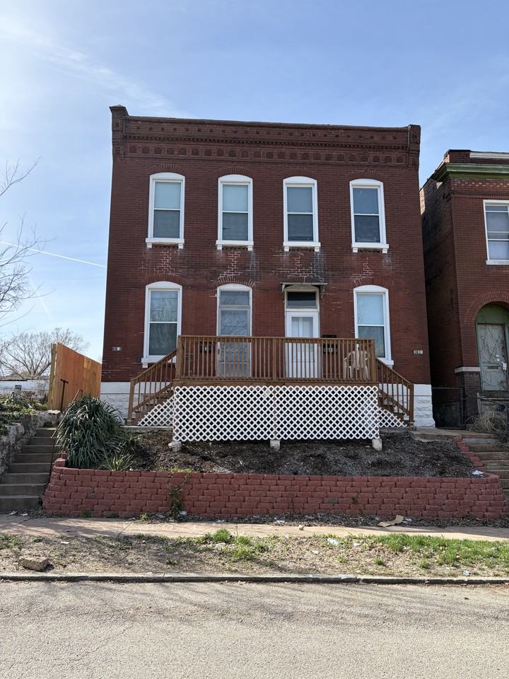 3839 Pennsylvania Ave