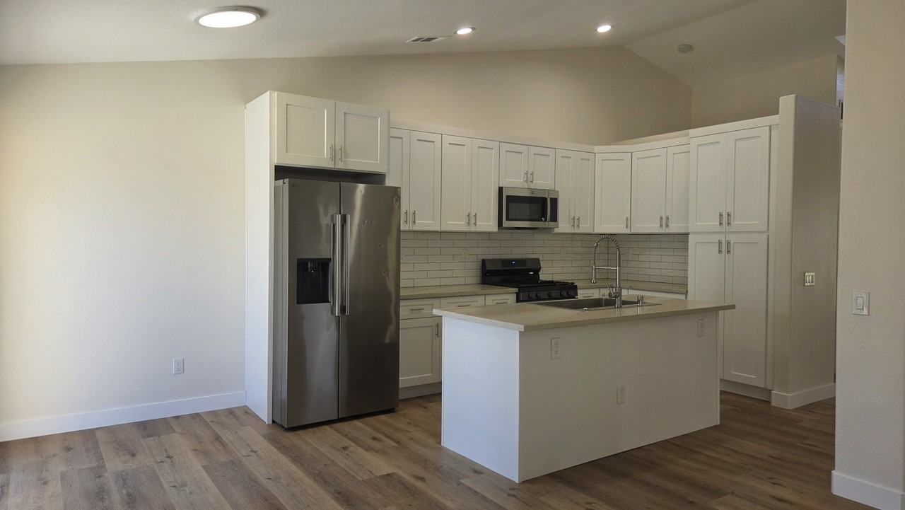 804 Napa Ct - Photo 5 of 17
