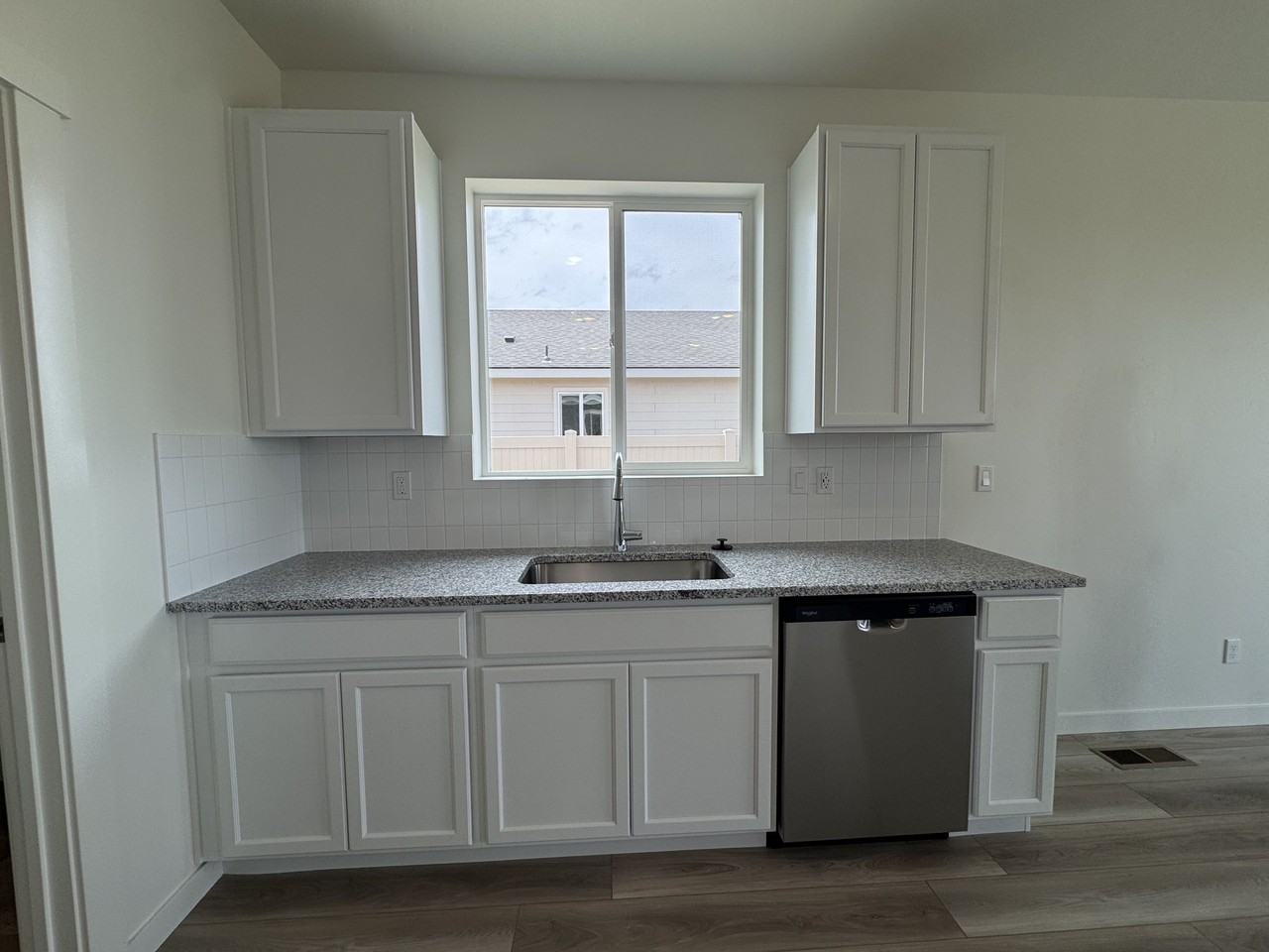 7656 E Bullhead St - Photo 6 of 19