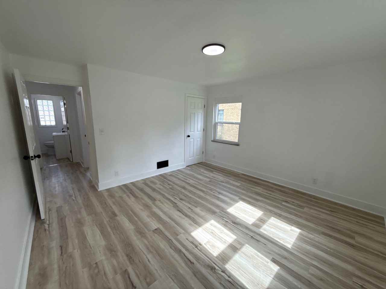 7209 Brookcrest Dr #1 - Photo 7 of 10