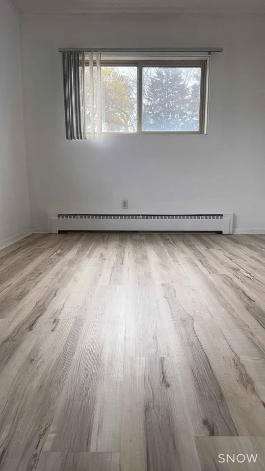 1031 Cromwell Ave #101 - Photo 4 of 11
