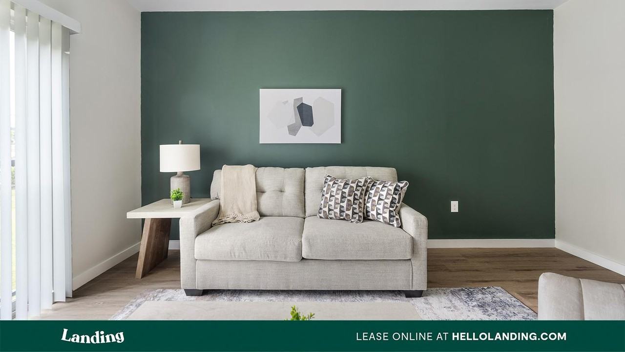 2700 Emerald Green Way - Photo 3 of 50