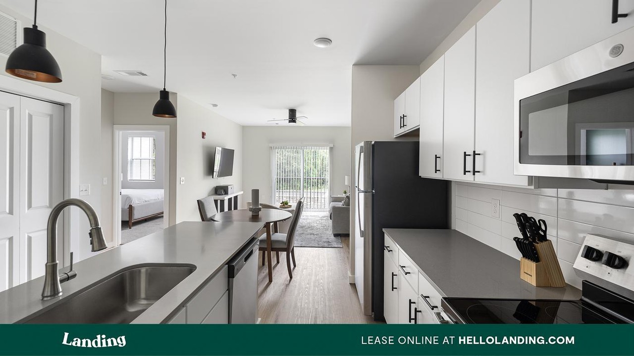 2700 Emerald Green Way - Photo 3 of 50