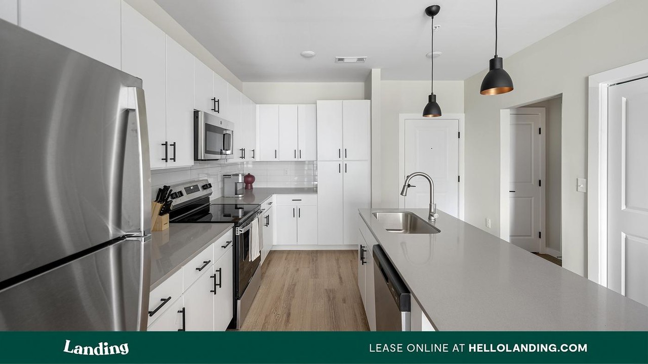 2700 Emerald Green Way - Photo 7 of 50