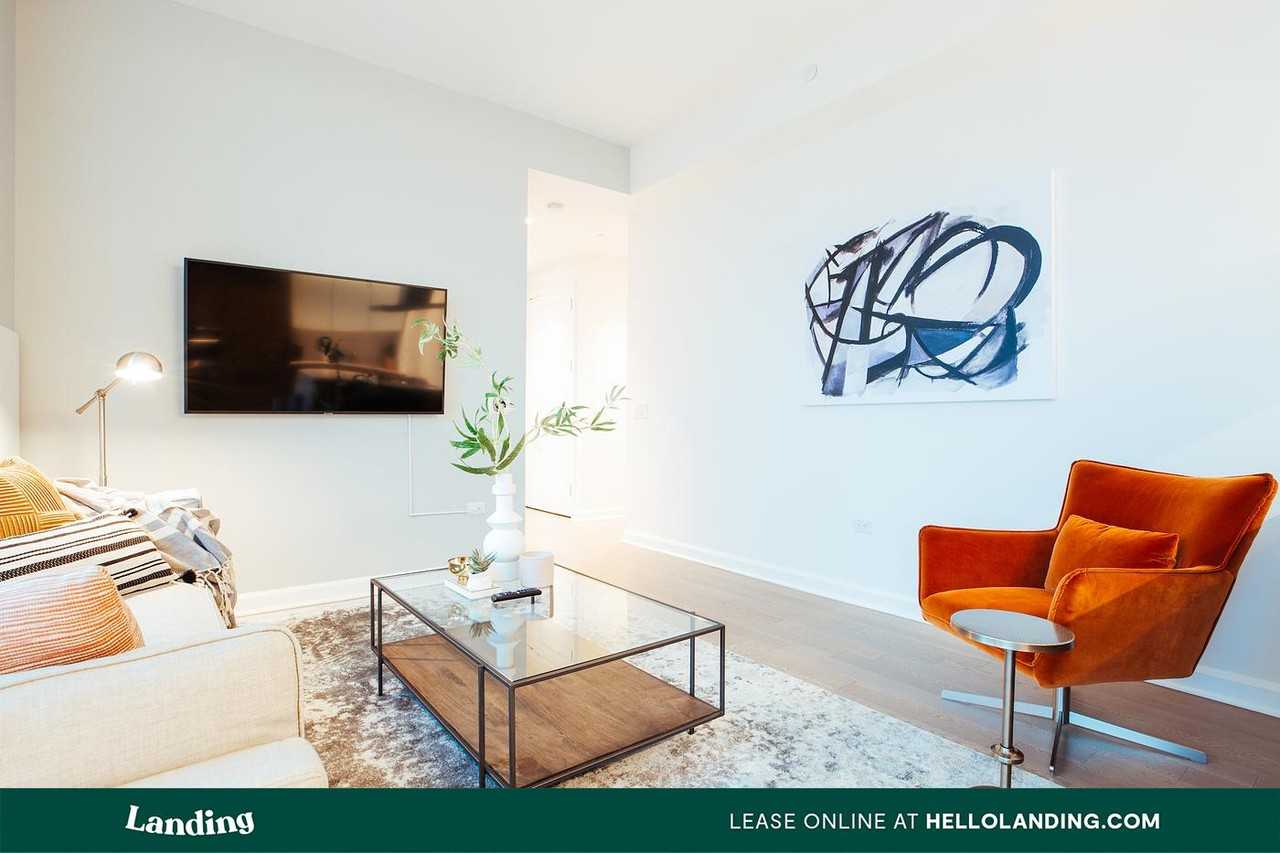 65 McWhorter St - Photo 4 of 50