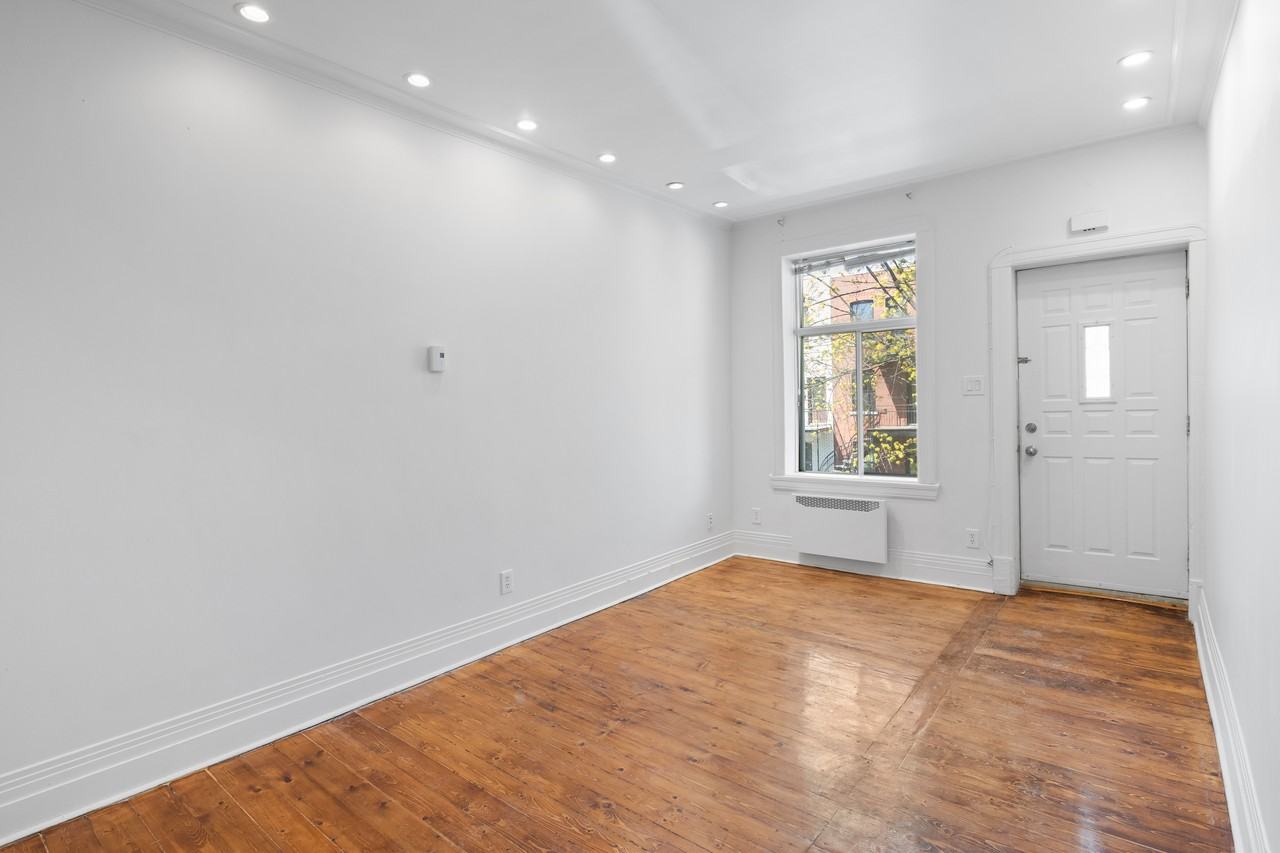 2090 Rue Nicolet - Photo 5 of 12