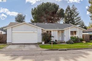 featured image of 28071 Dobbel Ave
